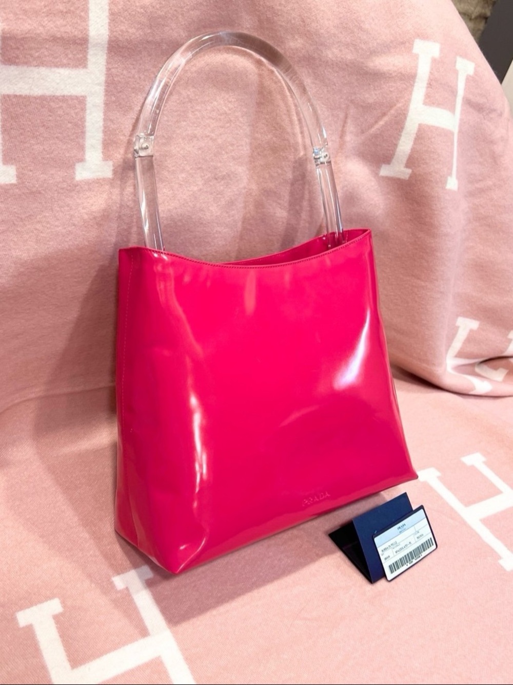 PRADA⭐️Hot Pink patent leather Bag/lucite Handles! Offers are welcome. - Picture 3 of 13